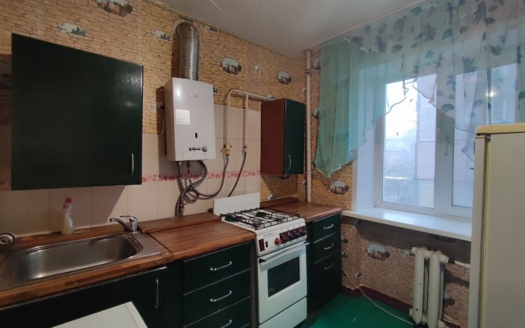 Продам 1 ком. квартиру в Киевском р-не Донецка.