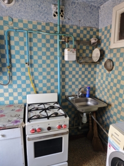 Продаётся уютная 2-комнатная квартира с ПОСТОЯННО ХОЛОДНОЙ И ГОРЯЧЕЙ ВОДОЙ